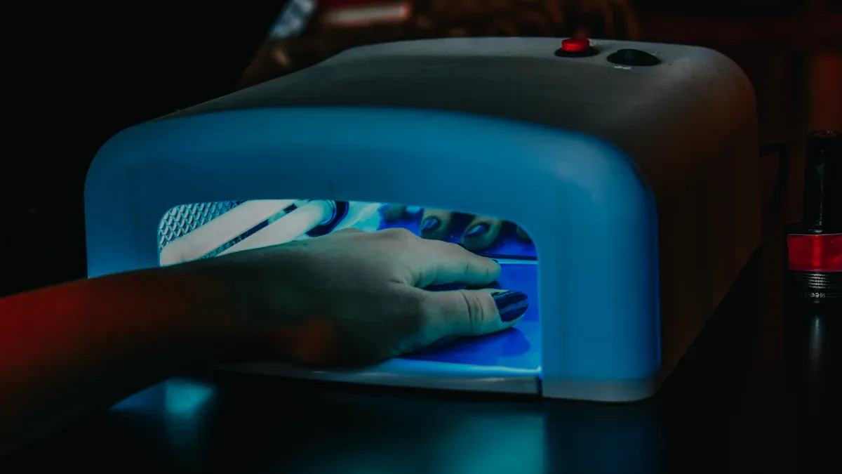 Tips for Maximizing CHLUMINIT 1211 Photoinitiator Performance with Amine Synergists